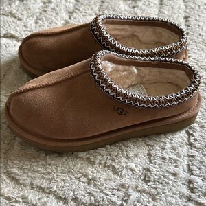 UGG Tasman Slippers